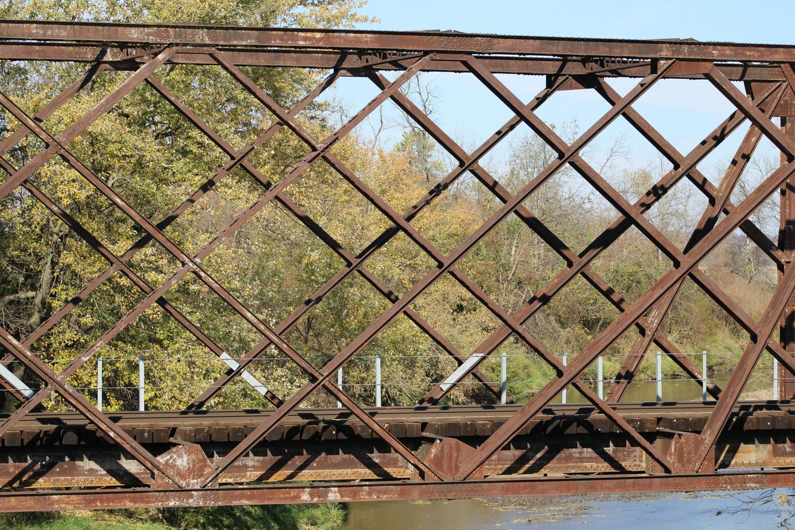 Truss member detail